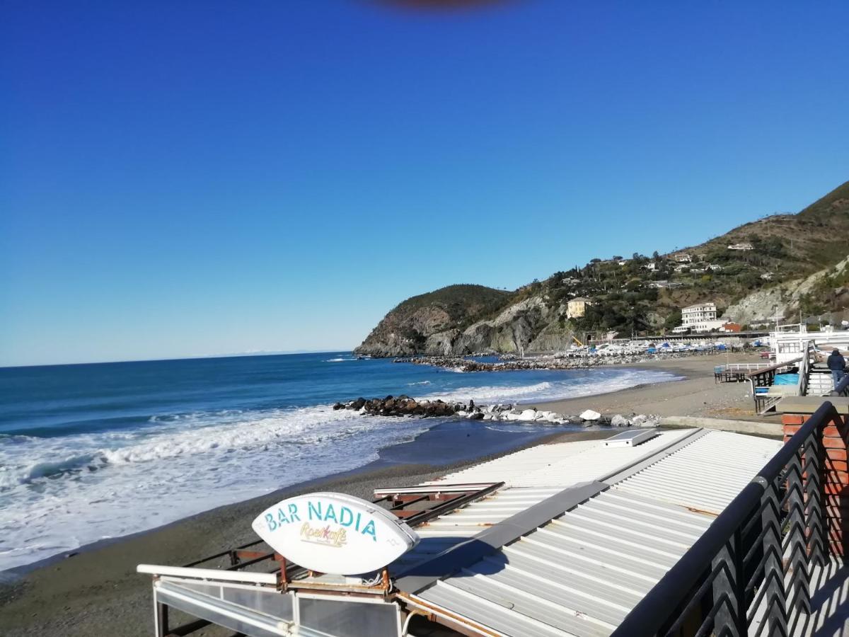 Delizioso Attico Con Ampio Terrazzo E Garage A Due Passi Dal Mare E Dalle Cinqueterre Lt-0485 Levanto Exteriör bild
