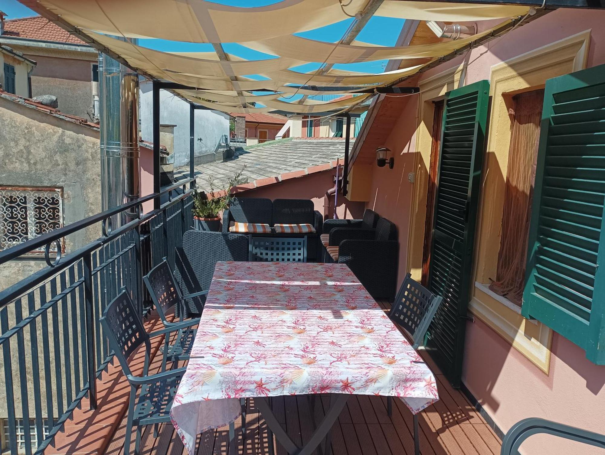 Delizioso Attico Con Ampio Terrazzo E Garage A Due Passi Dal Mare E Dalle Cinqueterre Lt-0485 Levanto Exteriör bild