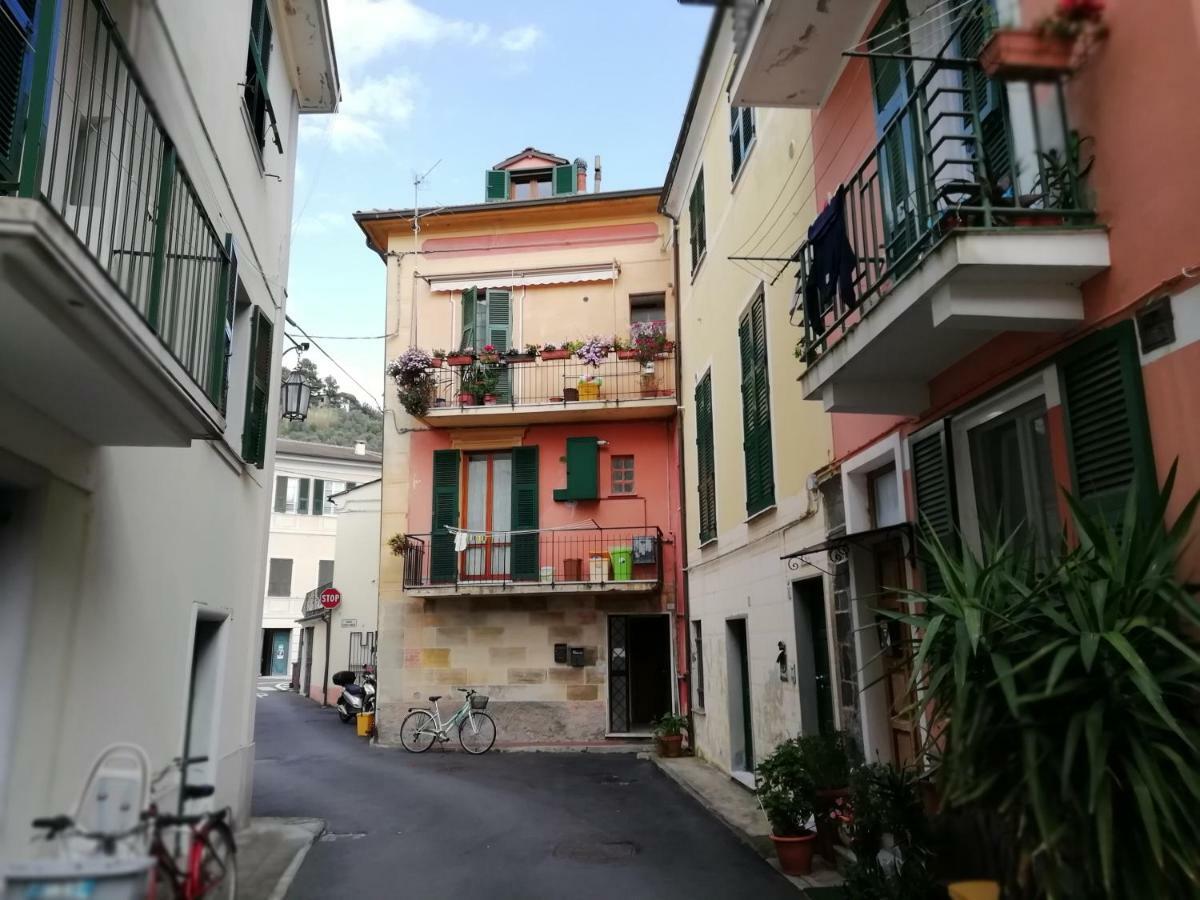 Delizioso Attico Con Ampio Terrazzo E Garage A Due Passi Dal Mare E Dalle Cinqueterre Lt-0485 Levanto Exteriör bild